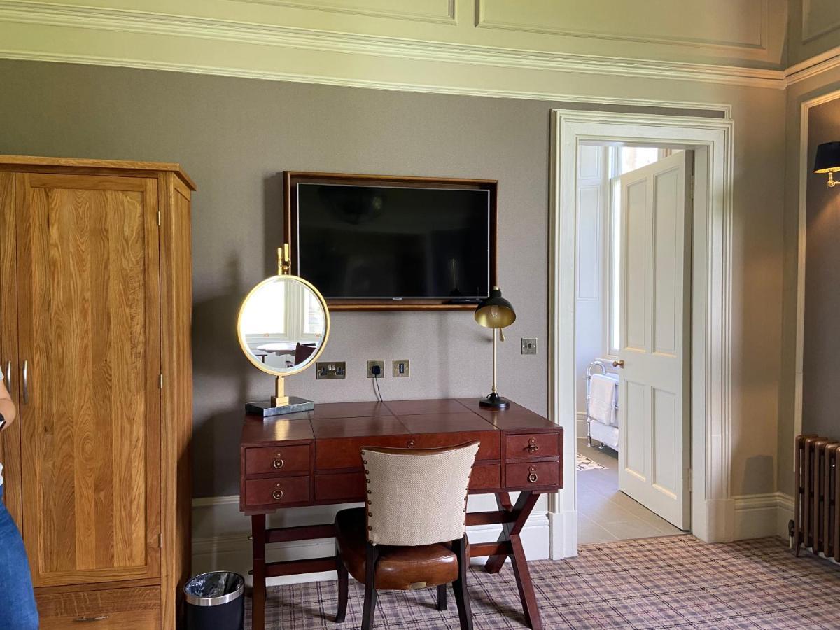 Cornhill Castle Guest House Бигар Екстериор снимка