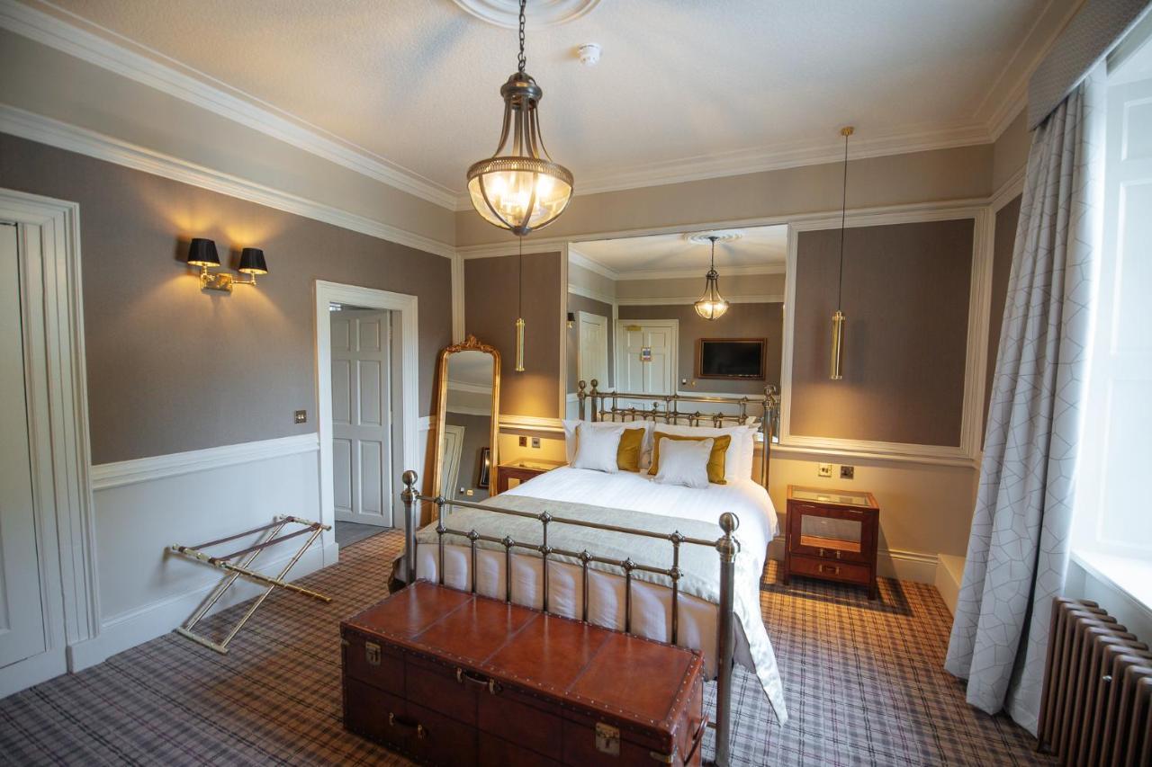 Cornhill Castle Guest House Бигар Екстериор снимка
