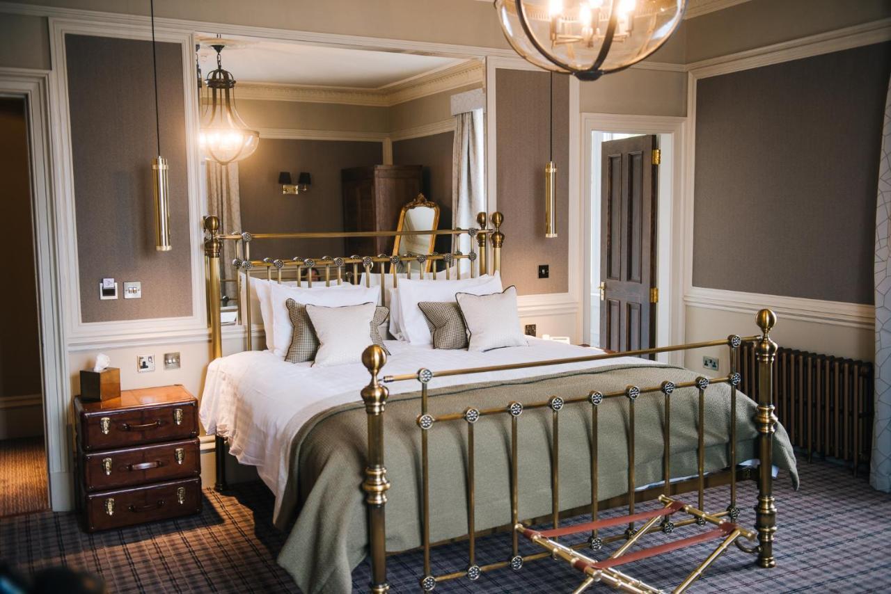 Cornhill Castle Guest House Бигар Екстериор снимка