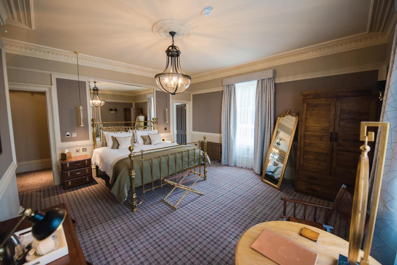 Cornhill Castle Guest House Бигар Екстериор снимка